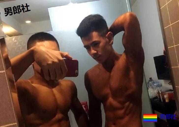 双胞胎兄弟为上位竟争风吃醋你更想要那一款 - 51虹马 双胞胎兄弟为上位竟争风吃醋你更想要那一款 - 51虹马