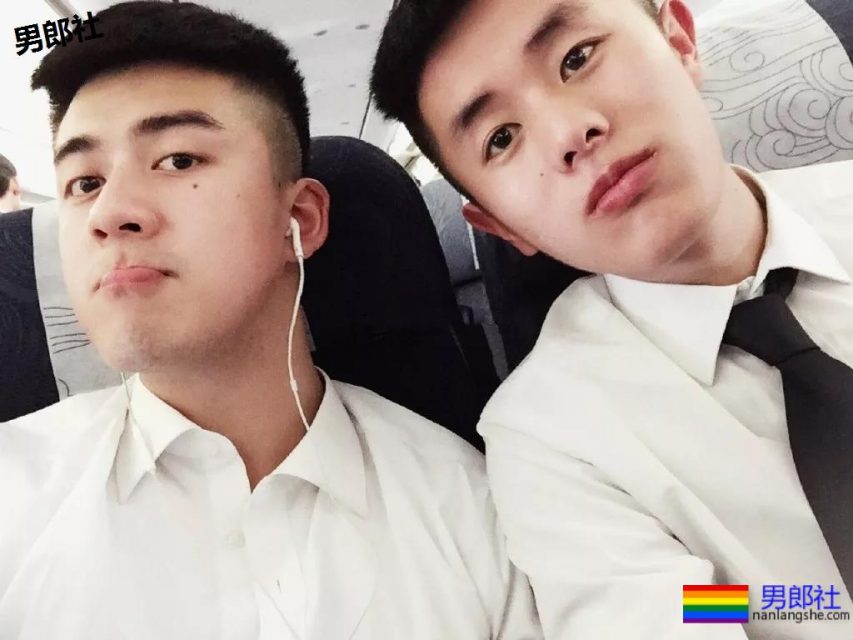 97年的寸头飞行员，脱掉制服胸毛Man爆了！ - 51虹马