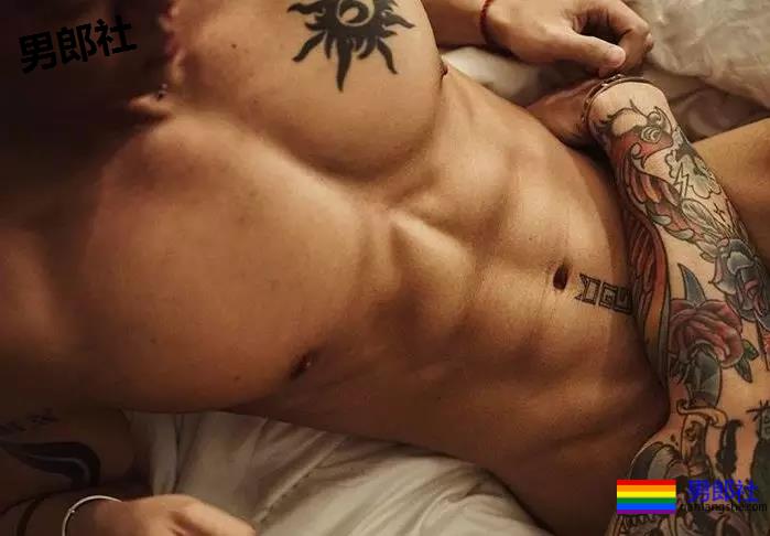 国民老公前凸后翘!大胸翘臀撩的人不要不要的,拍这种写真真的过分! - 51虹马 国民老公前凸后翘!大胸翘臀撩的人不要不要的,拍这种写真真的过分! - 51虹马