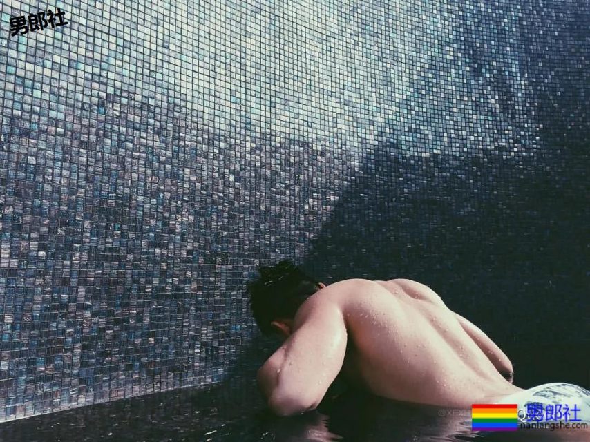 这个小哥的胸肌...是真实存在的极品吗? - 51虹马 这个小哥的胸肌...是真实存在的极品吗? - 51虹马