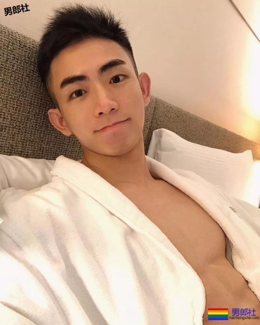 19岁就成就大器!面基也好看~ - 51虹马 19岁就成就大器!面基也好看~ - 51虹马