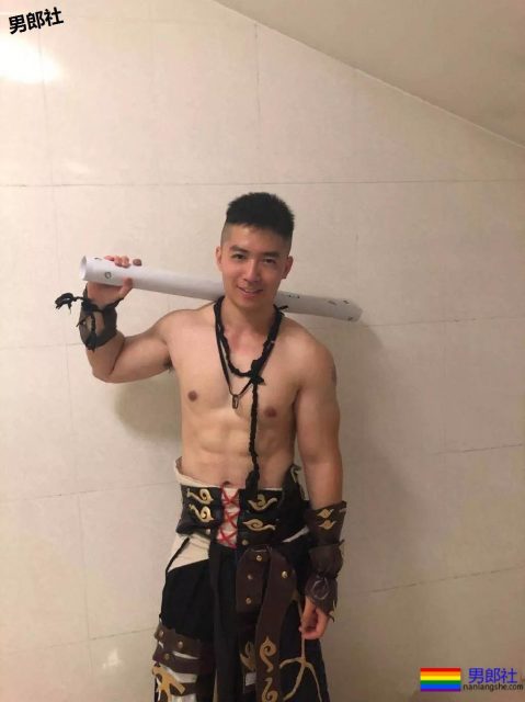 奶肌腱子肉拳击小哥写真释出！健气大胸腹肌一览无遗，A爆他！ - 51虹马