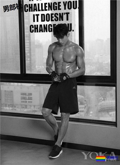 被大佬包养那么久，已经褪去了当初的稚嫩！ - 51虹马