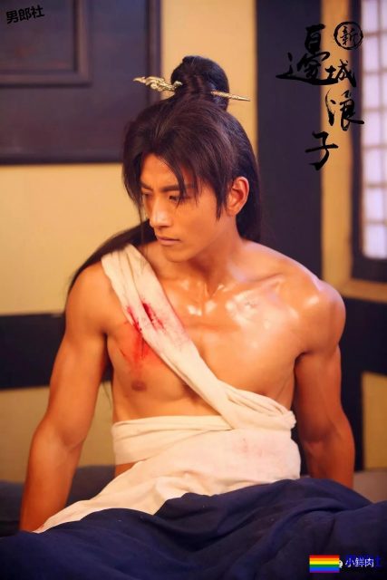 被大佬包养那么久，已经褪去了当初的稚嫩！ - 51虹马