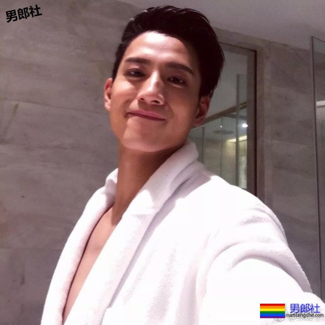 被大佬包养那么久，已经褪去了当初的稚嫩！ - 51虹马