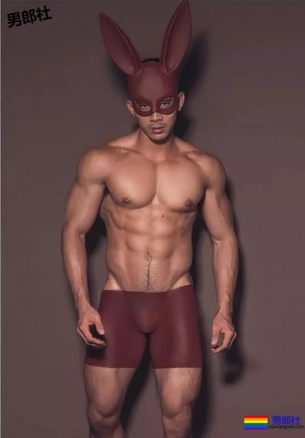 小狼狗性感诱人腹肌，真香！！！-51虹马