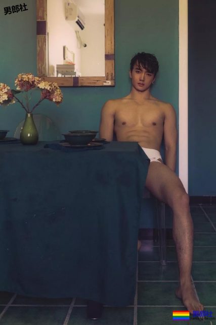 腹肌小鲜肉能奶能狼,白净腱子肉神仙情侣!谁是I惹? - 51虹马 腹肌小鲜肉能奶能狼,白净腱子肉神仙情侣!谁是I惹? - 51虹马