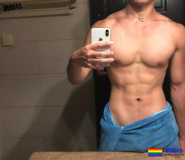 腹肌小鲜肉能奶能狼,白净腱子肉神仙情侣!谁是I惹? - 51虹马 腹肌小鲜肉能奶能狼,白净腱子肉神仙情侣!谁是I惹? - 51虹马