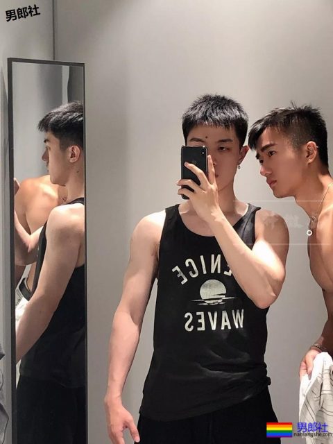 腹肌小鲜肉能奶能狼,白净腱子肉神仙情侣!谁是I惹? - 51虹马 腹肌小鲜肉能奶能狼,白净腱子肉神仙情侣!谁是I惹? - 51虹马