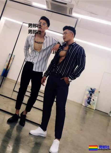 185长腿胸肌小狼狗,与荆怀斌拍片互动,还和运动壮男拍过.mp4! - 51虹马 185长腿胸肌小狼狗,与荆怀斌拍片互动,还和运动壮男拍过.mp4! - 51虹马