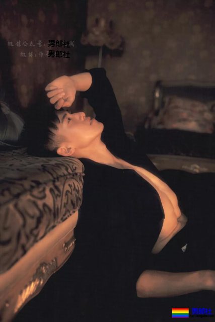 185长腿胸肌小狼狗,与荆怀斌拍片互动,还和运动壮男拍过.mp4! - 51虹马 185长腿胸肌小狼狗,与荆怀斌拍片互动,还和运动壮男拍过.mp4! - 51虹马