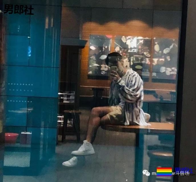 奶凶奶凶的帅，脱了衣服真撩人 - 51虹马