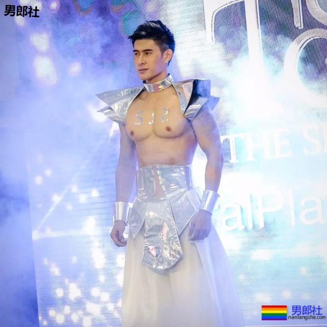 sao0体育生从现场照被扒,果然大1... - 51虹马 sao0体育生从现场照被扒,果然大1... - 51虹马