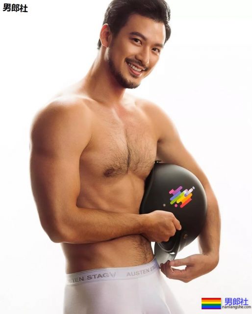 当红肌肉小狼狗“吃袜子”?这些天菜的美好肉体太抢眼! - 51虹马 当红肌肉小狼狗“吃袜子”?这些天菜的美好肉体太抢眼! - 51虹马