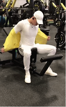 喜欢这个大长腿体育生！ - 51虹马