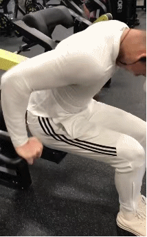 喜欢这个大长腿体育生！ - 51虹马