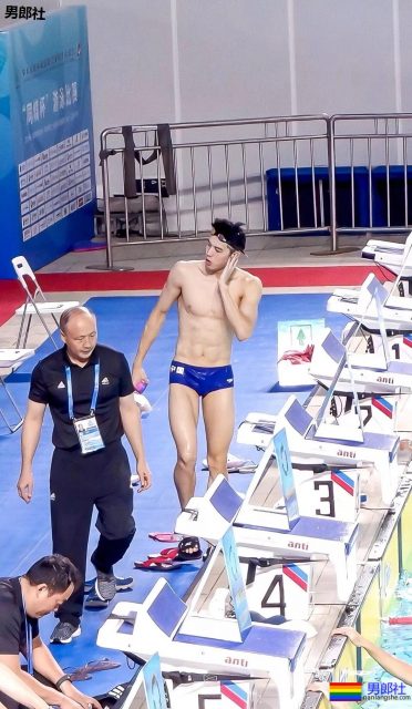 游泳队现00后极品帅哥，他能成为第二个宁泽涛吗 - 51虹马
