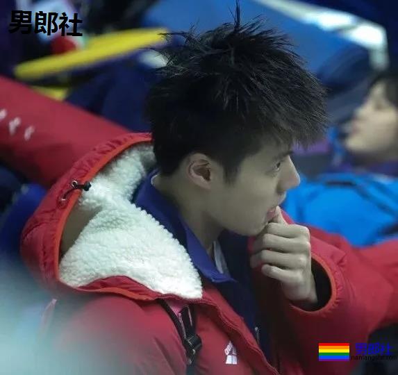 游泳队现00后极品帅哥，他能成为第二个宁泽涛吗 - 51虹马