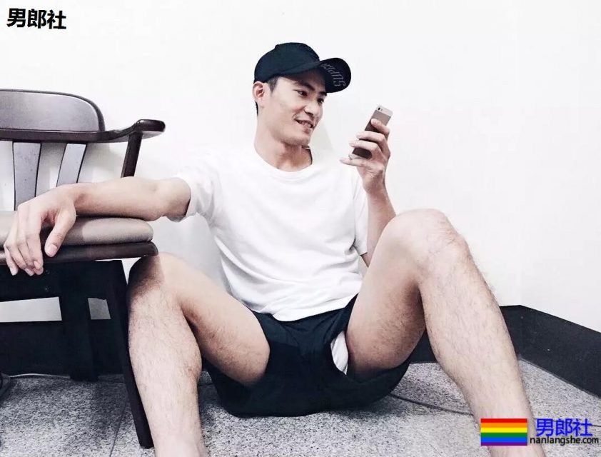 太上火了！退伍大兵私拍写真，这个肉体太顶了。 - 51虹马