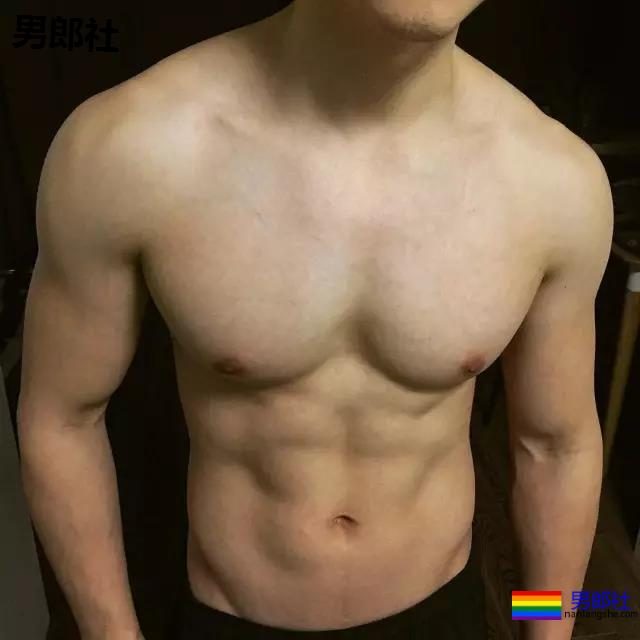 成熟爷们惹人垂涎 - 51虹马