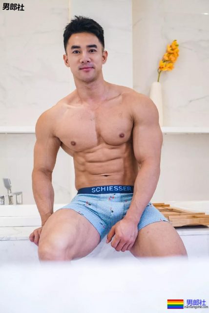 大鼻子寸头大筋霸男团!个个都是刷爆票圈的荷尔蒙男神! - 51虹马 大鼻子寸头大筋霸男团!个个都是刷爆票圈的荷尔蒙男神! - 51虹马