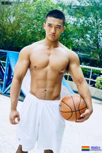 大鼻子寸头大筋霸男团!个个都是刷爆票圈的荷尔蒙男神! - 51虹马 大鼻子寸头大筋霸男团!个个都是刷爆票圈的荷尔蒙男神! - 51虹马