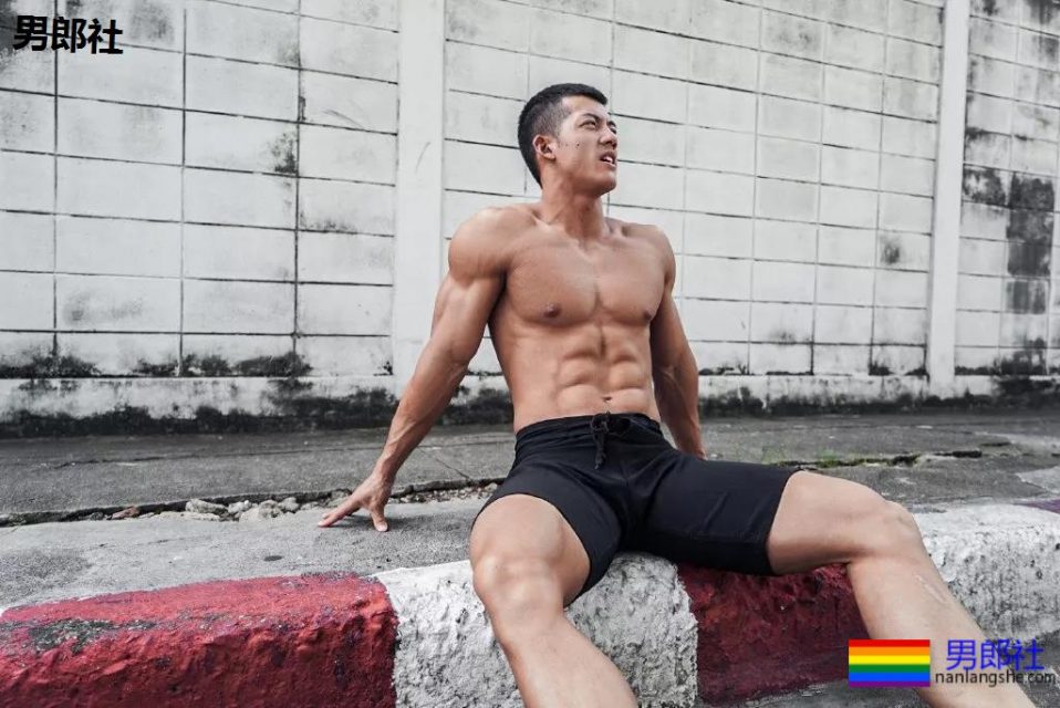 大鼻子寸头大筋霸男团!个个都是刷爆票圈的荷尔蒙男神! - 51虹马 大鼻子寸头大筋霸男团!个个都是刷爆票圈的荷尔蒙男神! - 51虹马