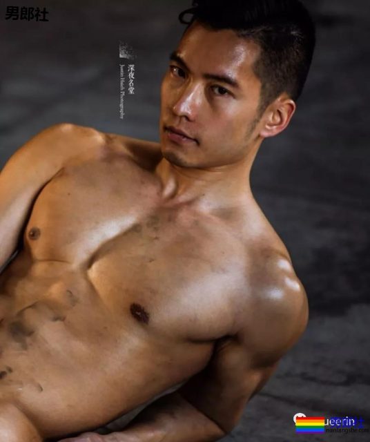 熟男大比拼，每一个都想要。。。。 - 51虹马