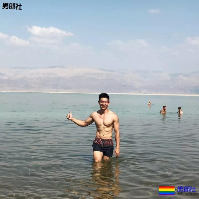 熟男大比拼，每一个都想要。。。。 - 51虹马