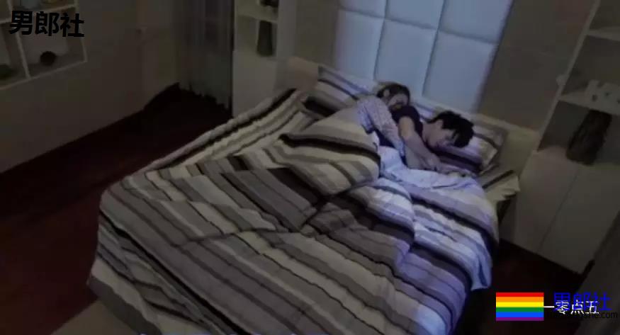 傲娇美受x呆笨小直男，天啊，第一集就同船！ - 51虹马