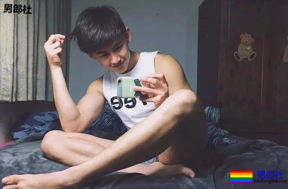 小狼狗+小奶狗的结合体，诱人 - 51虹马