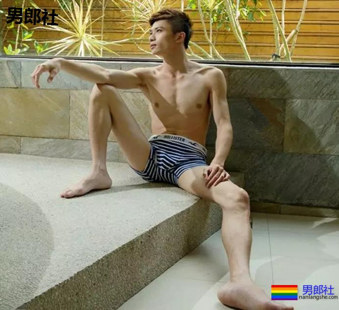 高能鲜肉，我猜他的CM有18吧！ - 51虹马