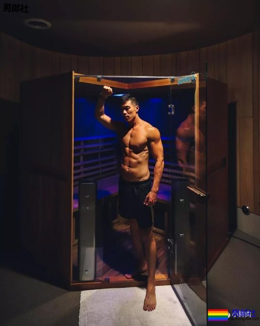 古铜色筋肉熟男硬照一览!想跟他一起用美黑舱…… - 51虹马 古铜色筋肉熟男硬照一览!想跟他一起用美黑舱…… - 51虹马