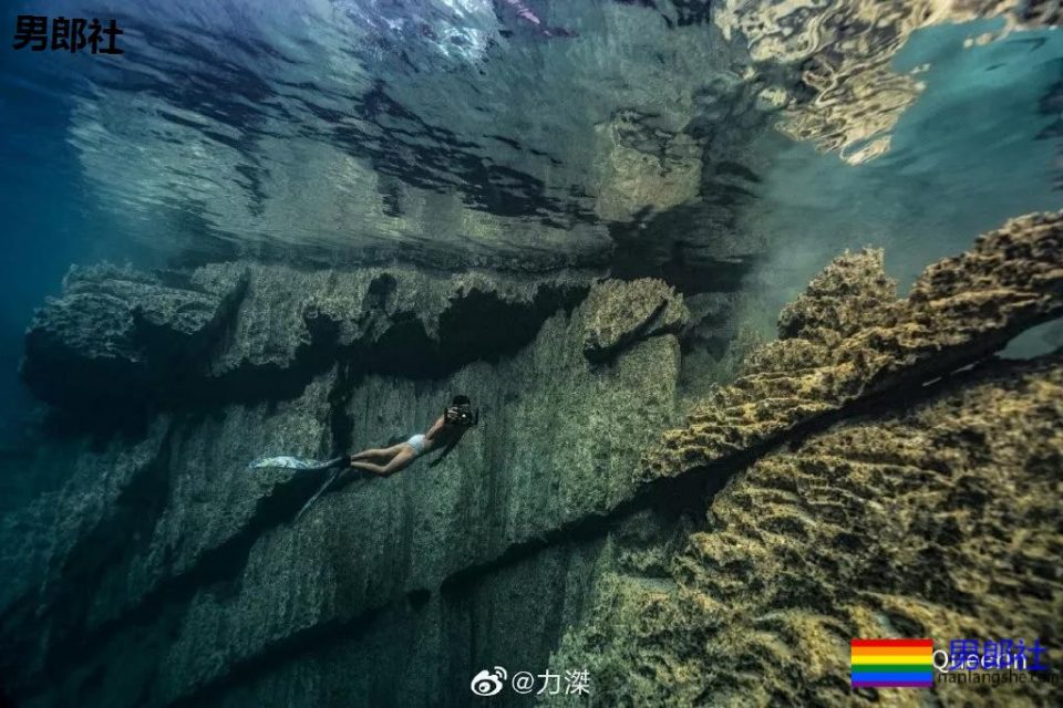 拿春联的潜水教练找到了，这身材这颜值还有这狗粮一次看个够！ - 51虹马