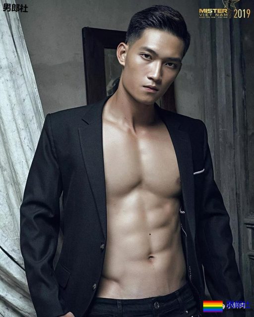 185大长腿男模遭群嘲？真相是那里太宽了！ - 51虹马