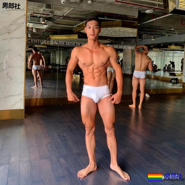 185大长腿男模遭群嘲？真相是那里太宽了！ - 51虹马