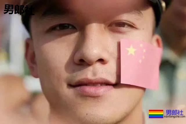 阅兵最帅兵哥哥肌肉照曝光!身材竟然这么棒! - 51虹马 阅兵最帅兵哥哥肌肉照曝光!身材竟然这么棒! - 51虹马