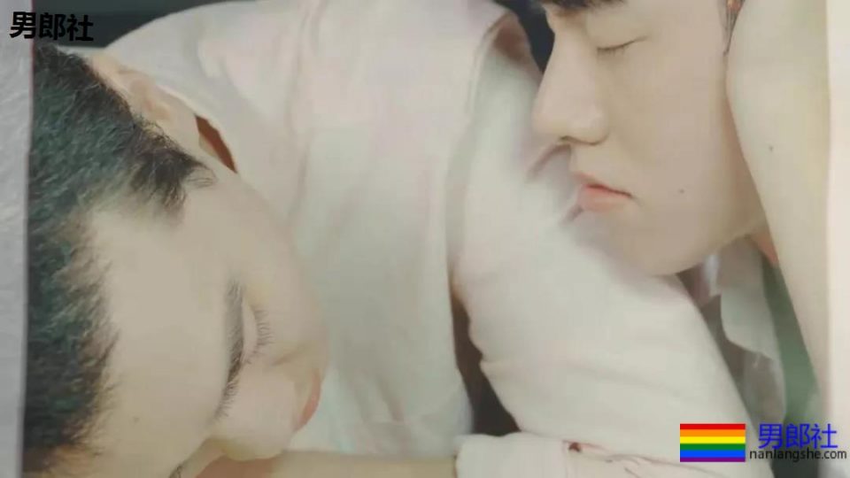 小奶狗X霸道学长,男孩的青涩爱恋。多部新收！ - 51虹马