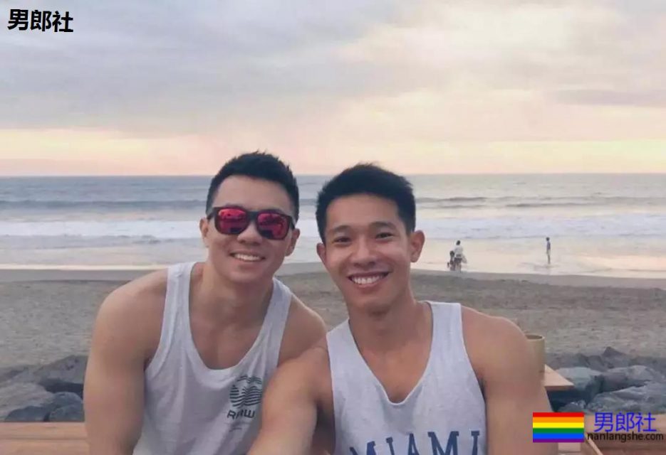 泰国泼水节唯一吃饱的男人，在T台走秀被网友调戏包大。 - 51虹马