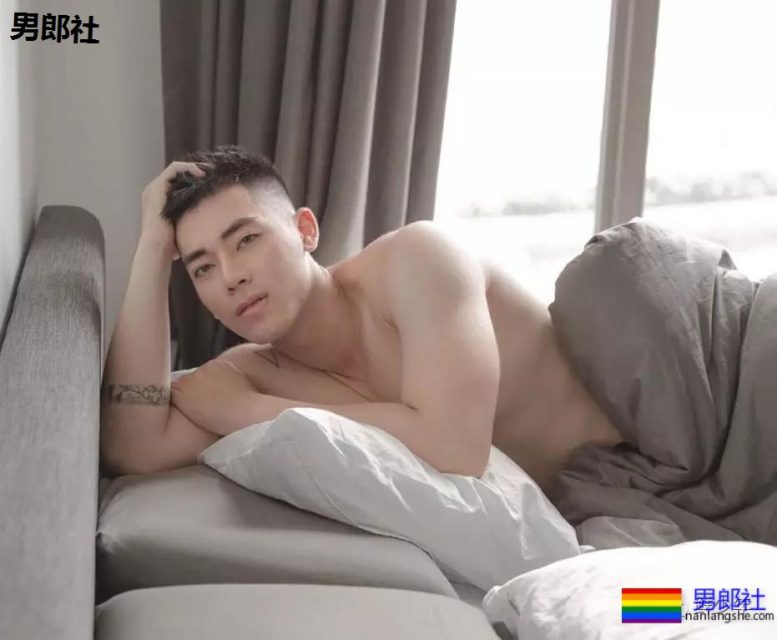 这位男模的MB视频你肯定看过 - 51虹马 这位男模的MB视频你肯定看过 - 51虹马