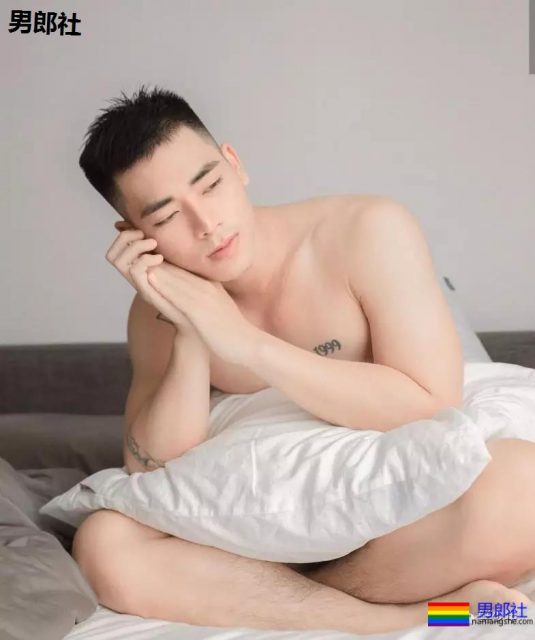 这位男模的MB视频你肯定看过 - 51虹马 这位男模的MB视频你肯定看过 - 51虹马