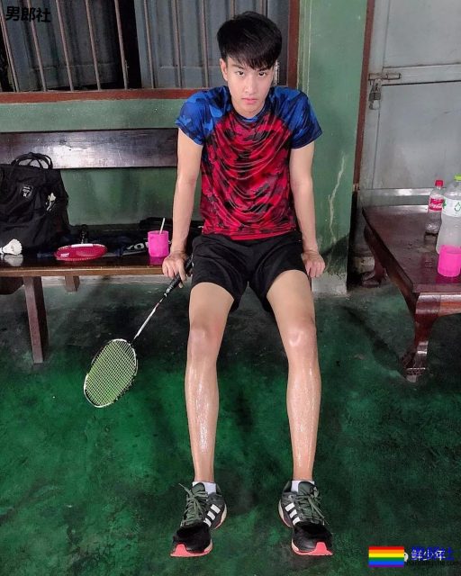 揭露19岁包有大料日常,被扒了! - 51虹马 揭露19岁包有大料日常,被扒了! - 51虹马