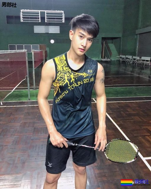 揭露19岁包有大料日常,被扒了! - 51虹马 揭露19岁包有大料日常,被扒了! - 51虹马