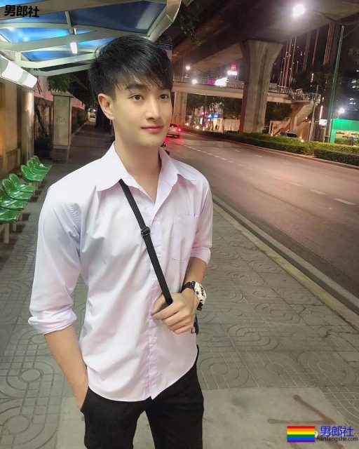 揭露19岁包有大料日常,被扒了! - 51虹马 揭露19岁包有大料日常,被扒了! - 51虹马