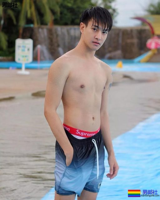 揭露19岁包有大料日常,被扒了! - 51虹马 揭露19岁包有大料日常,被扒了! - 51虹马