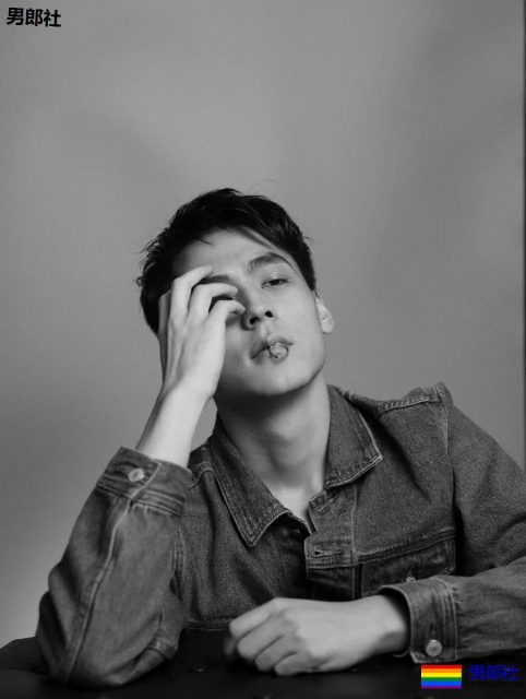 "寸头兵哥"和"号手兵哥"扒到了！这么帅，谁扛得住啊！ - 51虹马