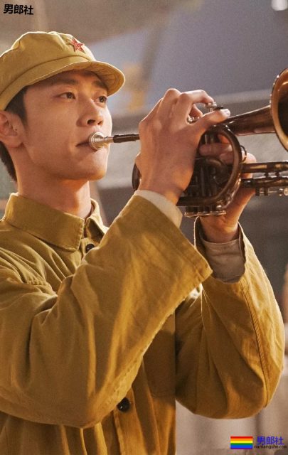 "寸头兵哥"和"号手兵哥"扒到了！这么帅，谁扛得住啊！ - 51虹马