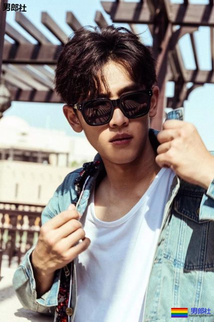 "寸头兵哥"和"号手兵哥"扒到了！这么帅，谁扛得住啊！ - 51虹马