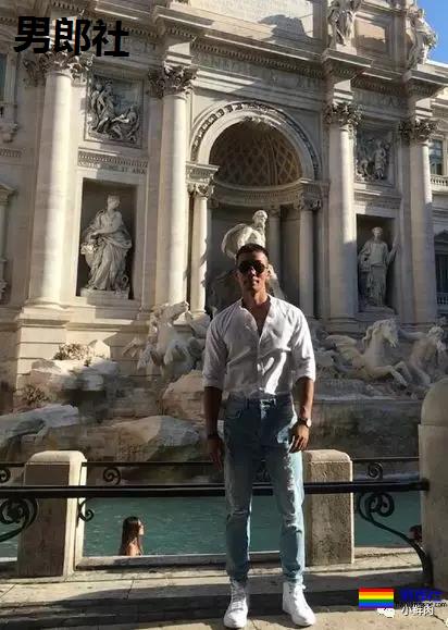 超帅正装机长爆红网络，这筋肉身材实在是太Man了！ - 51虹马