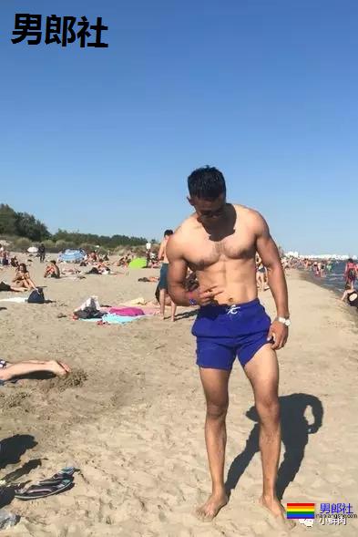 超帅正装机长爆红网络，这筋肉身材实在是太Man了！ - 51虹马